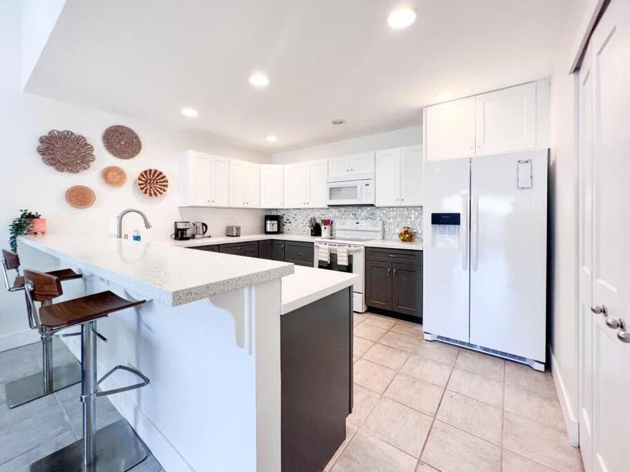 Serene Town Home In Chandler With Pool Chandler